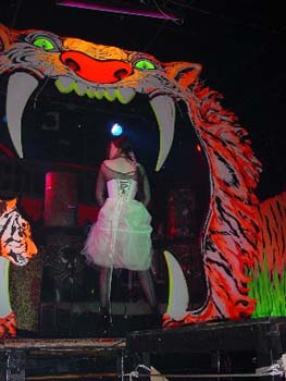 Show041