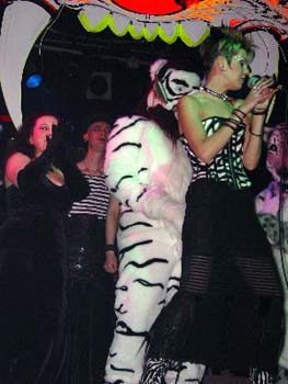 Show069